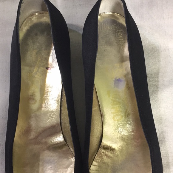 EUC Salvatore Ferragamo   Low Heels - Picture 6 of 8